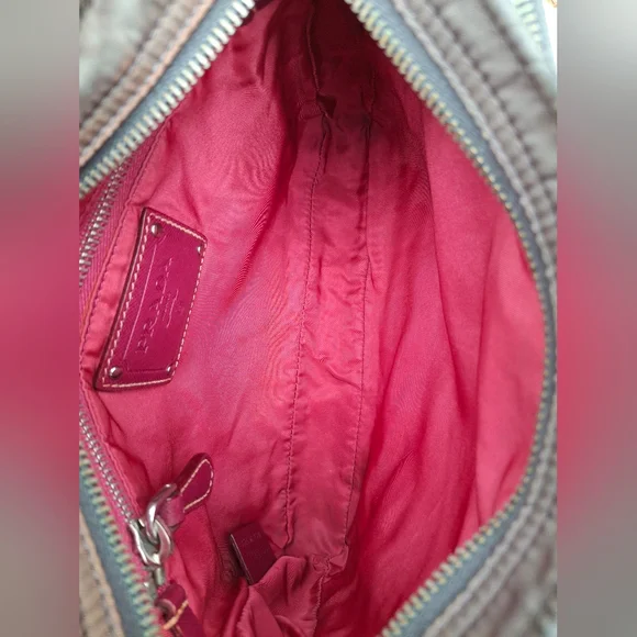 Vintage Prada Tessuto Grey Nylon & Saffino Leather Crossbody Shoulder Bag - Picture 12 of 16